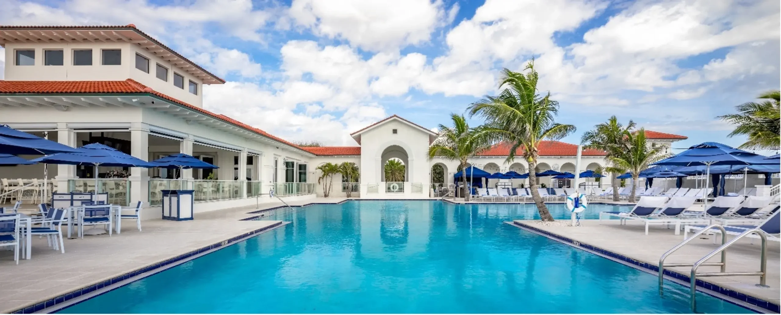 Grand Harbor Beach Club Dining